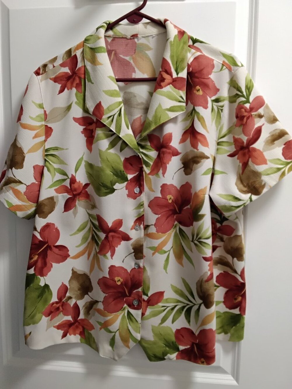 Alfred Dunner floral shirt